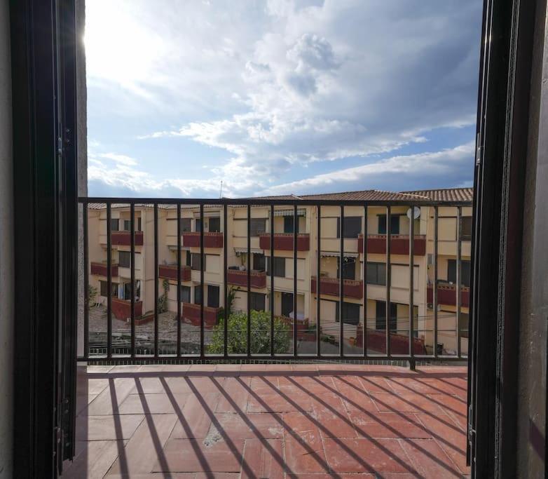 Bonito Apartamento Equipado, Cerca De La Playa Empuriabrava Exterior foto